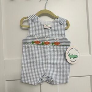 Southern Smocked Company Smocked Bunnies and Carrots Jon Jon